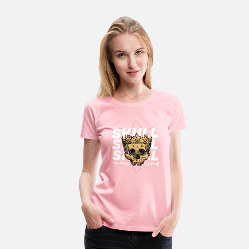 Skull the grown design